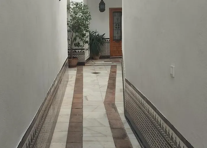 La Pequena Taifa I * Cordoba