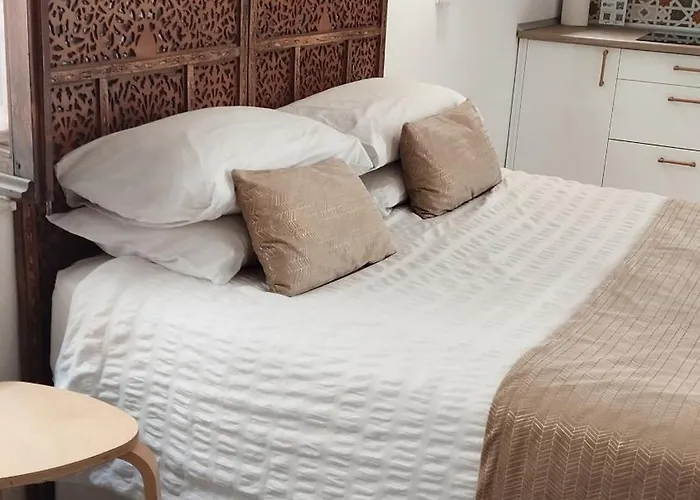 La Pequena Taifa I *