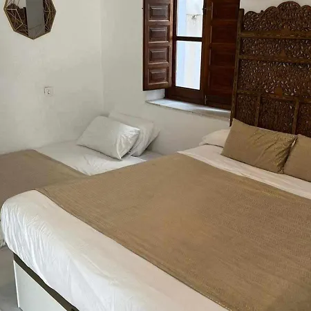 Apartment La Pequena Taifa I *