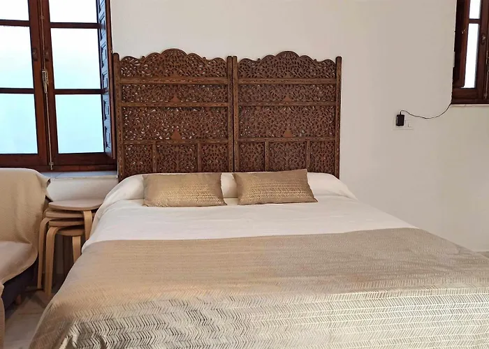 La Pequena Taifa I Daire